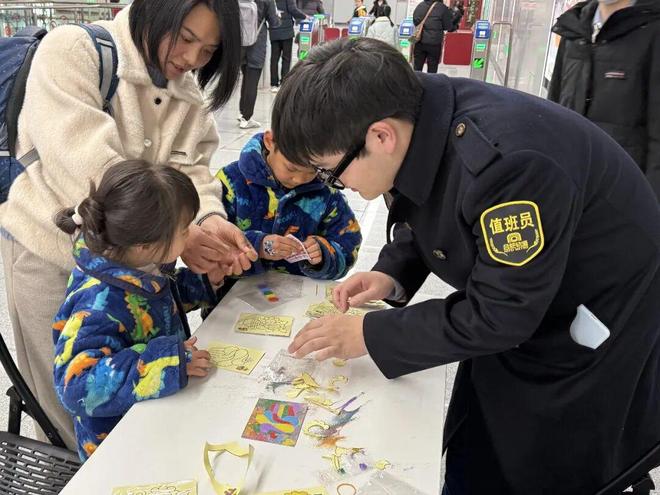 冬日元气趣玩指南｜合肥轨道站点藏满小美好！(图3)